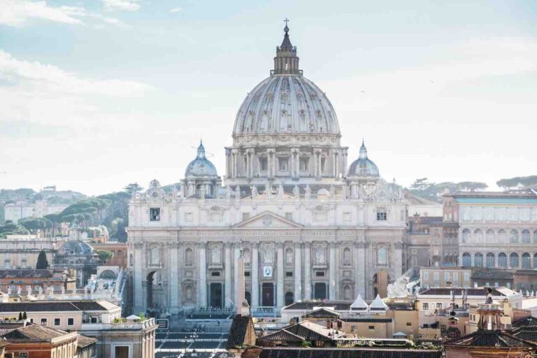 Vatican hero img