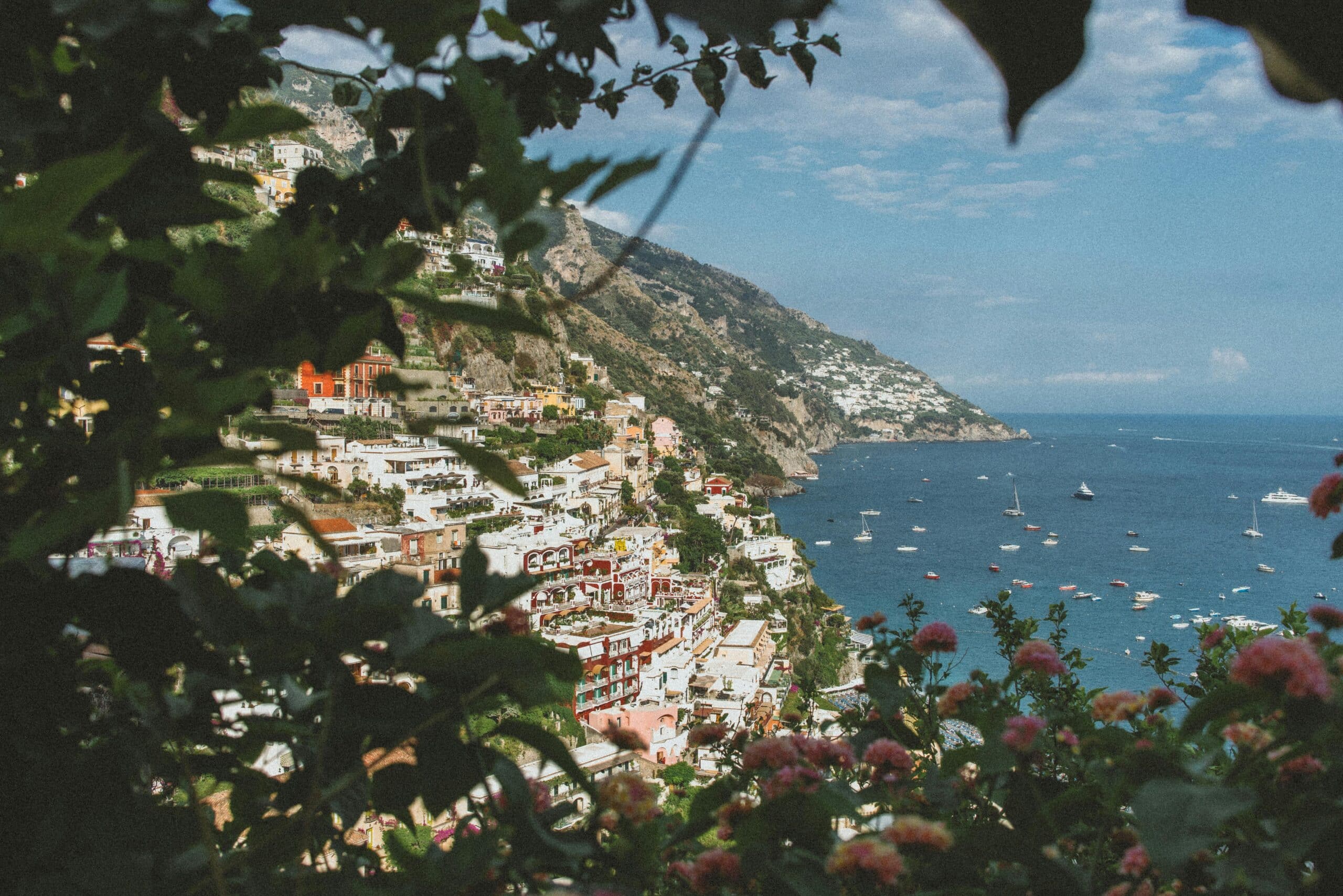 campania destination hero img