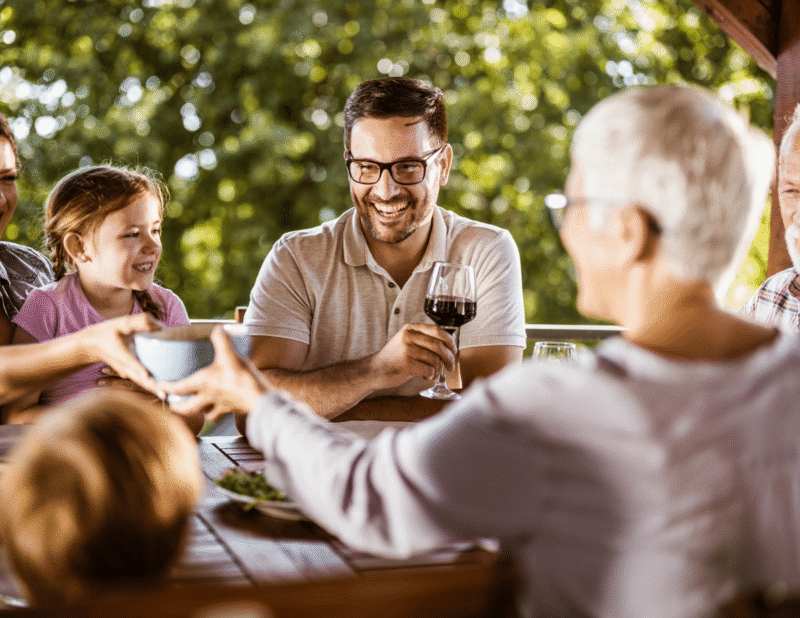 bespoke family gatherings img