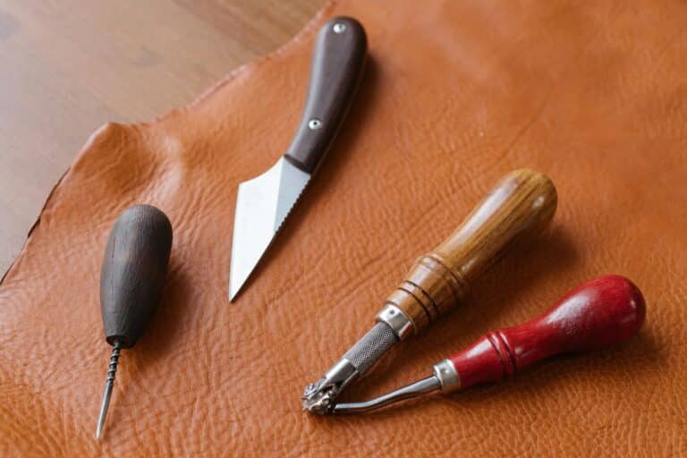 experience - Fun Easy Leather Making Experience in Florence img