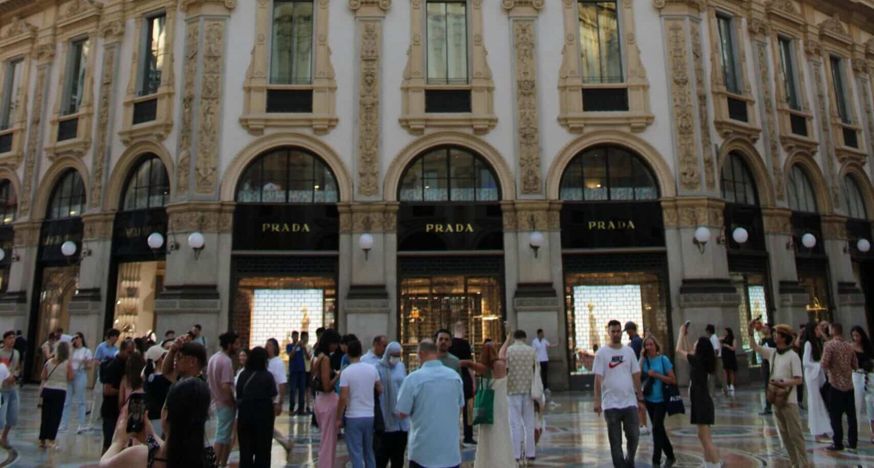 journey - Milano shopping tour and wine tasting img