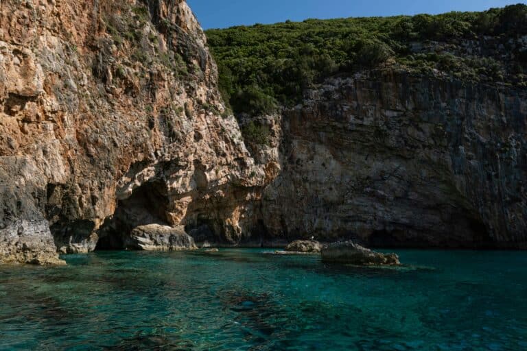 journey - capri and blue grotto img