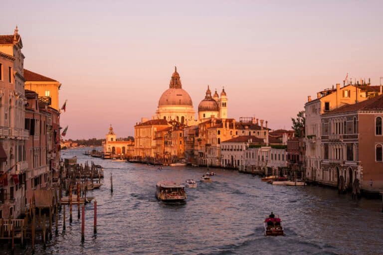 journey - grand canal private img