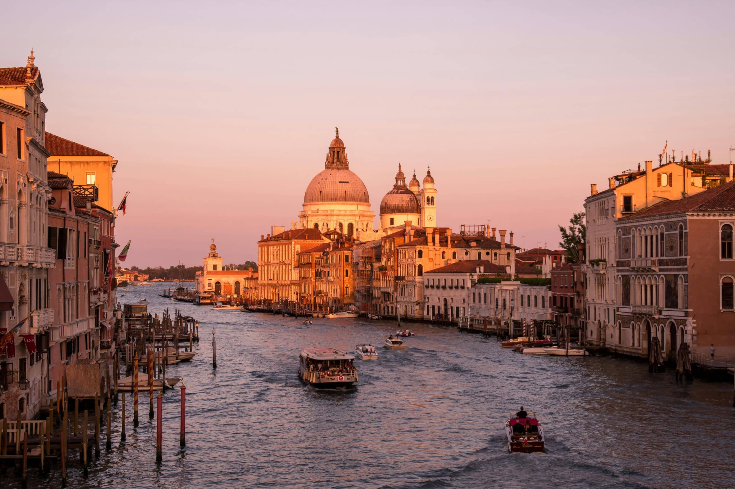journey - grand canal private img