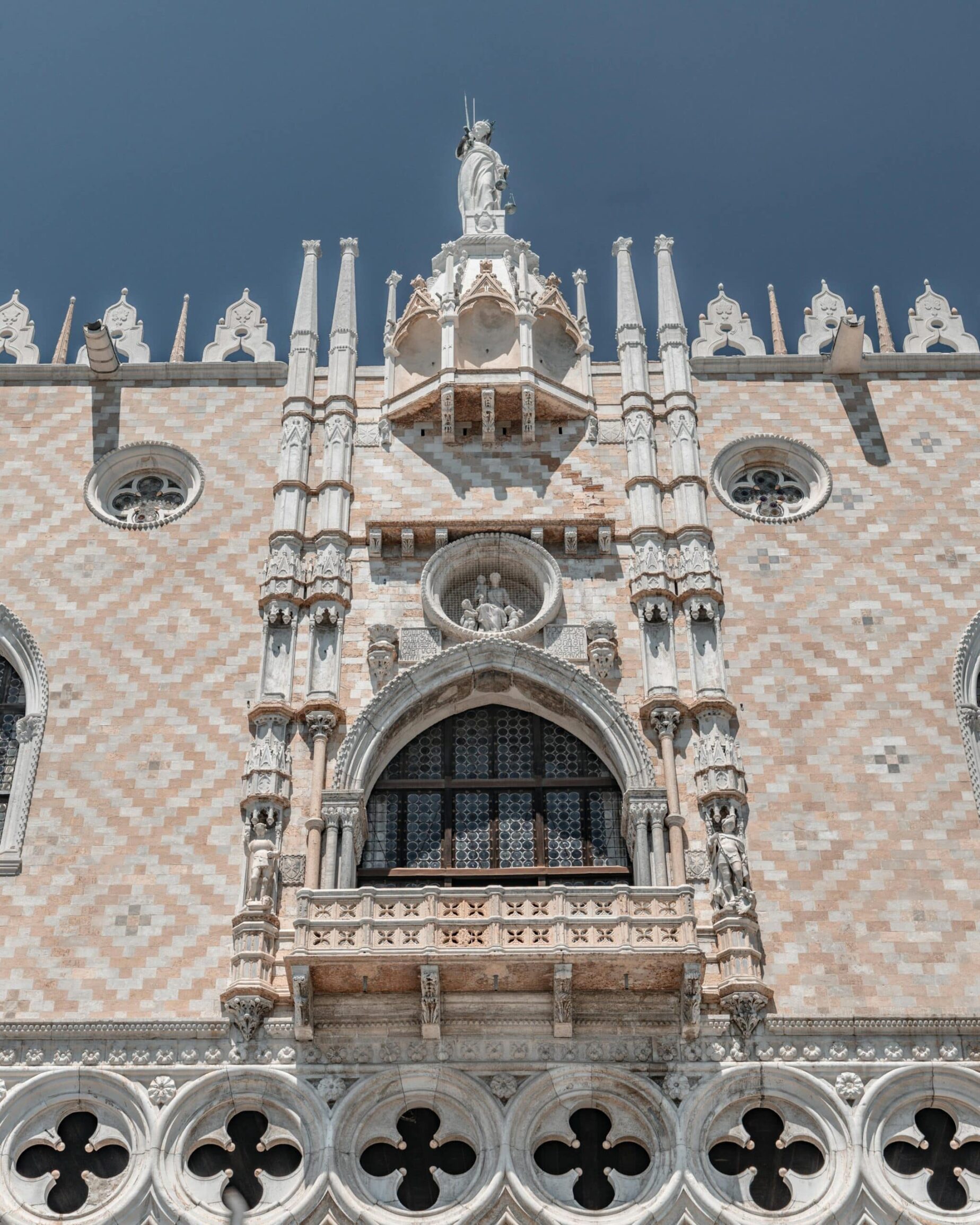 experience - venetian count and his palace img
