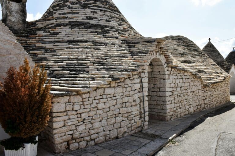 journey - Best of Puglia Tour: Lecce, Alberobello, Ostuni img