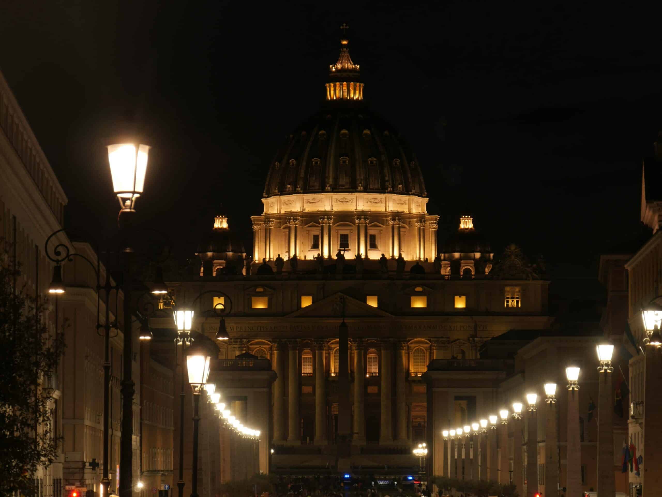 journey - vatican early morning img