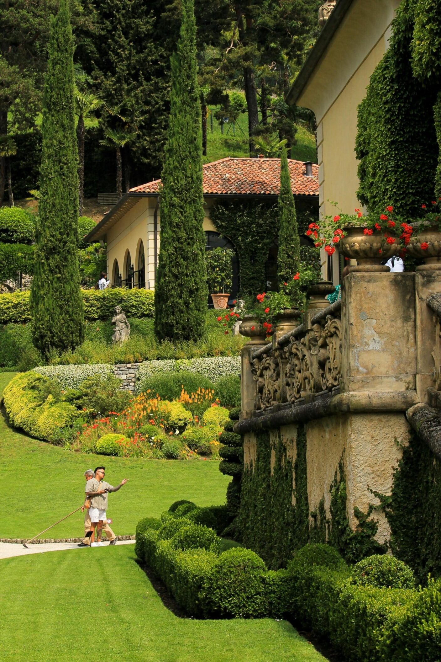 experience - lunch at noble villa img