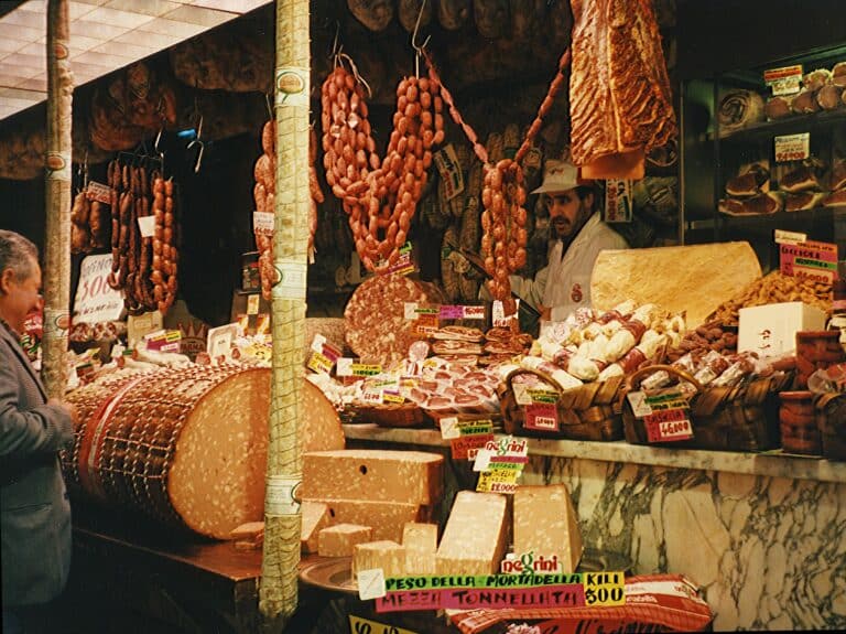 journey - florence market + cooking class img
