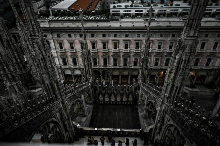 journey - underground milan img
