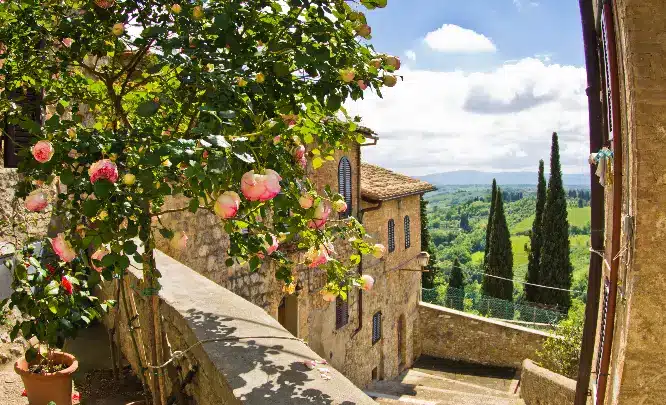 Clubhouse in Italy
